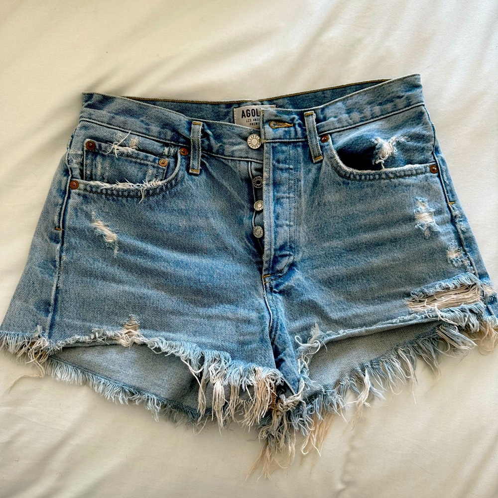 AGOLDE premium denim shorts size 26. Great condition